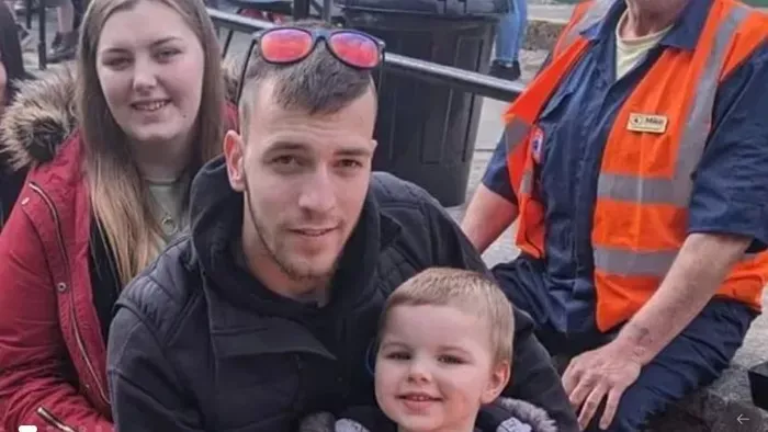 Tragédia: saját autója gázolta halálra a 23 éves apát