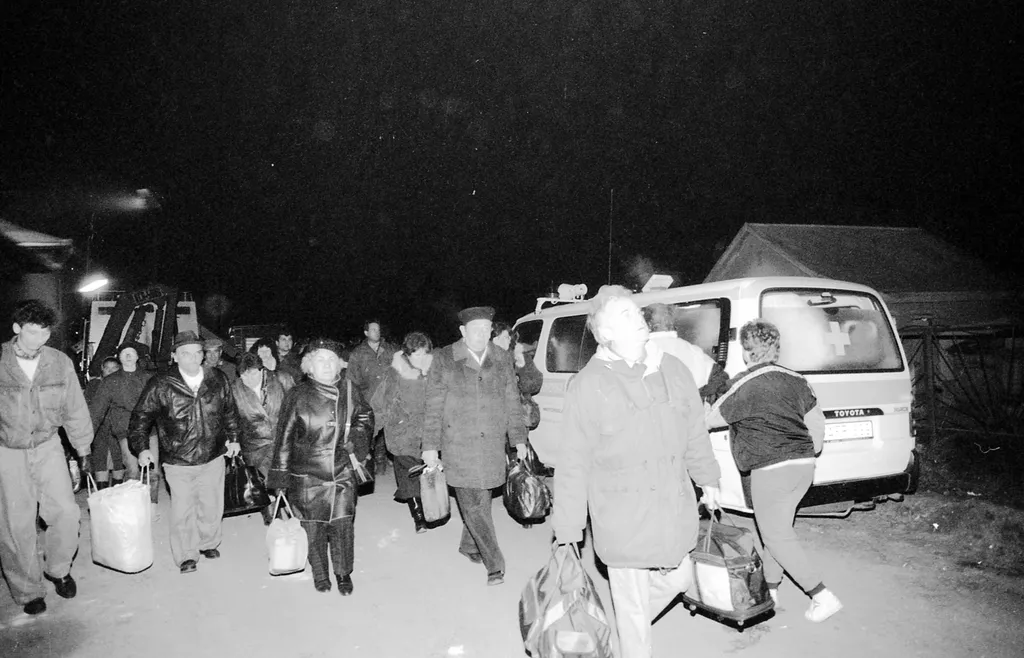 Brutális vonatbaleset: 31 ember halt meg Szajolban