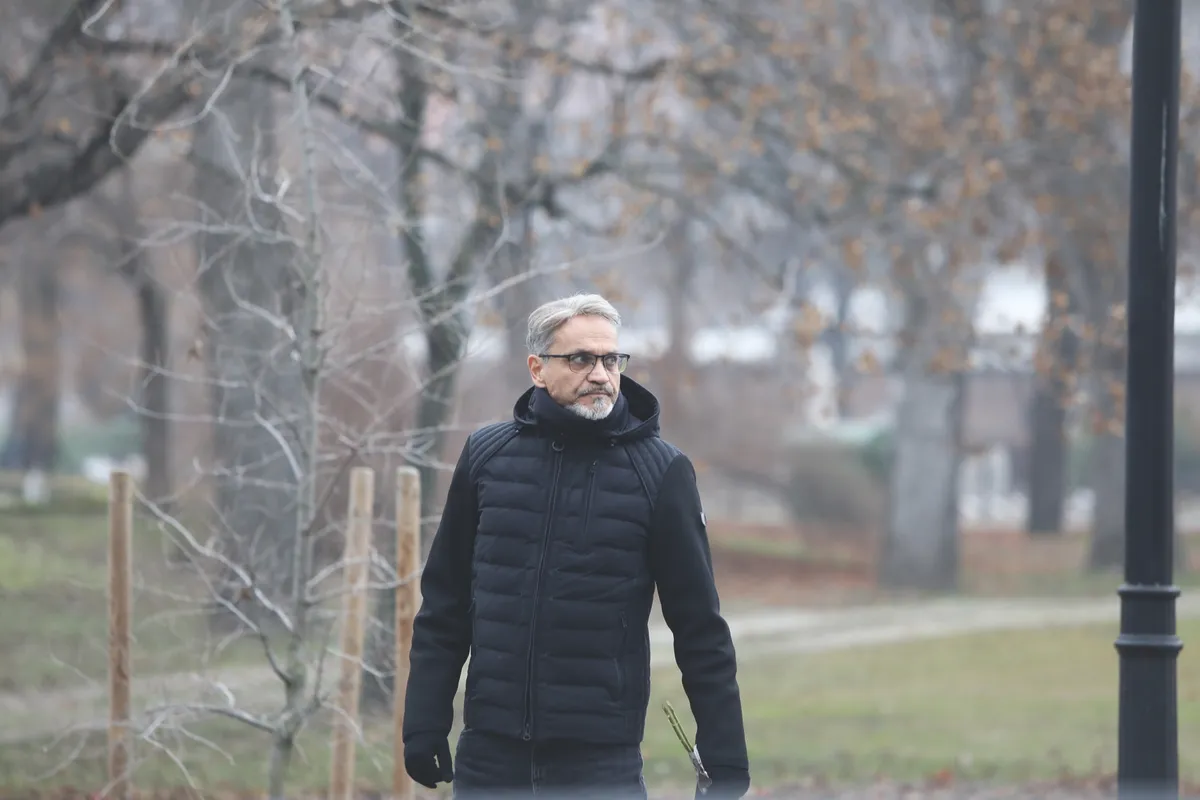 Kálloy-Molnár Péter temetésén Szolnoki Péter is ott volt.