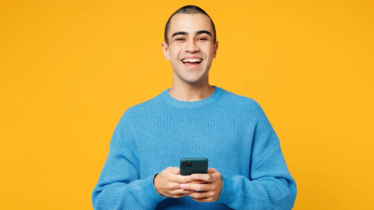 Mesterséges intelligencia fordítja X-en a bejegyzéseket.