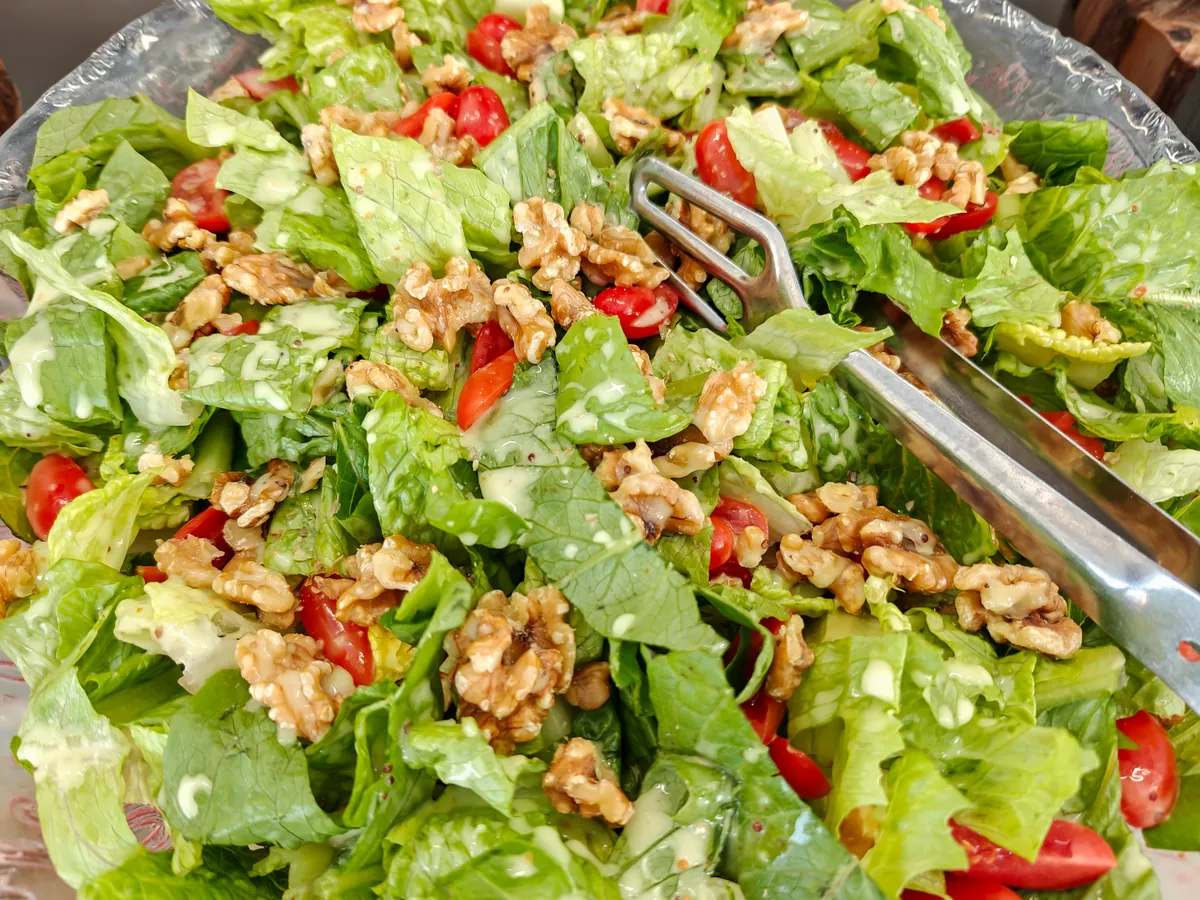 Egy saláta, amit a fogyás dióval című cikkünk olvasása után készítettek. 