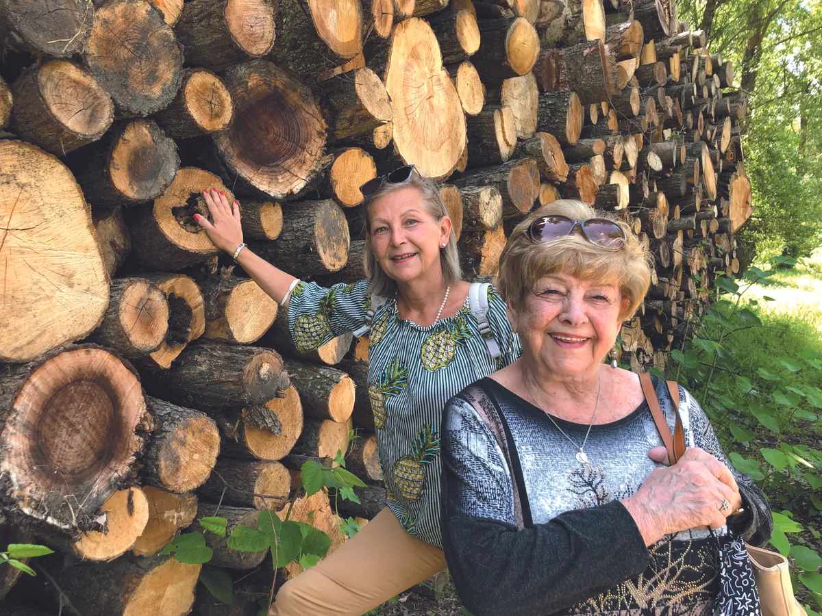 hot! magazin, hétfői feltöltések, címlap
ADRIÁN
Bangóék
Mikulás extra
NIKI
Harry és Meghan
Pásztor Erzsi 
EDINA
Falusi Mariann