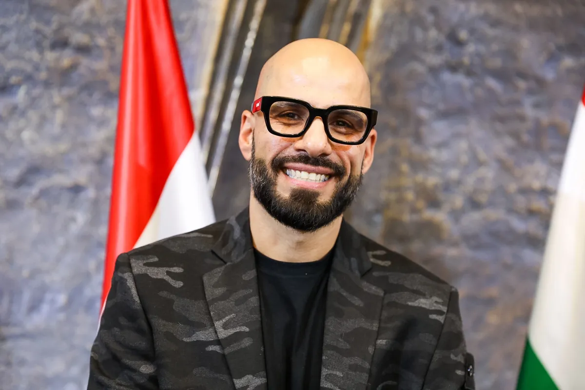 Lotfi Begi hatalmas elismerés kapott.