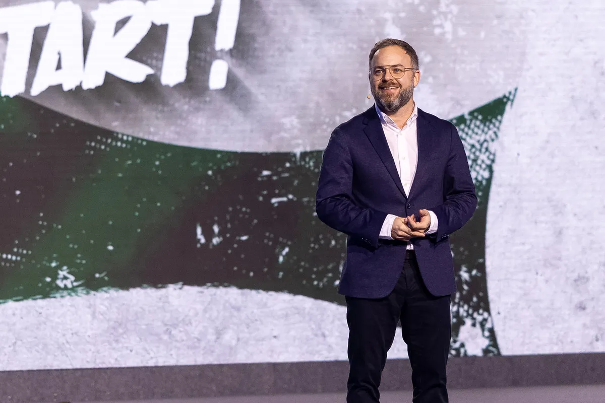 Orbán Balázs a Háborúellenes Gyűlésen