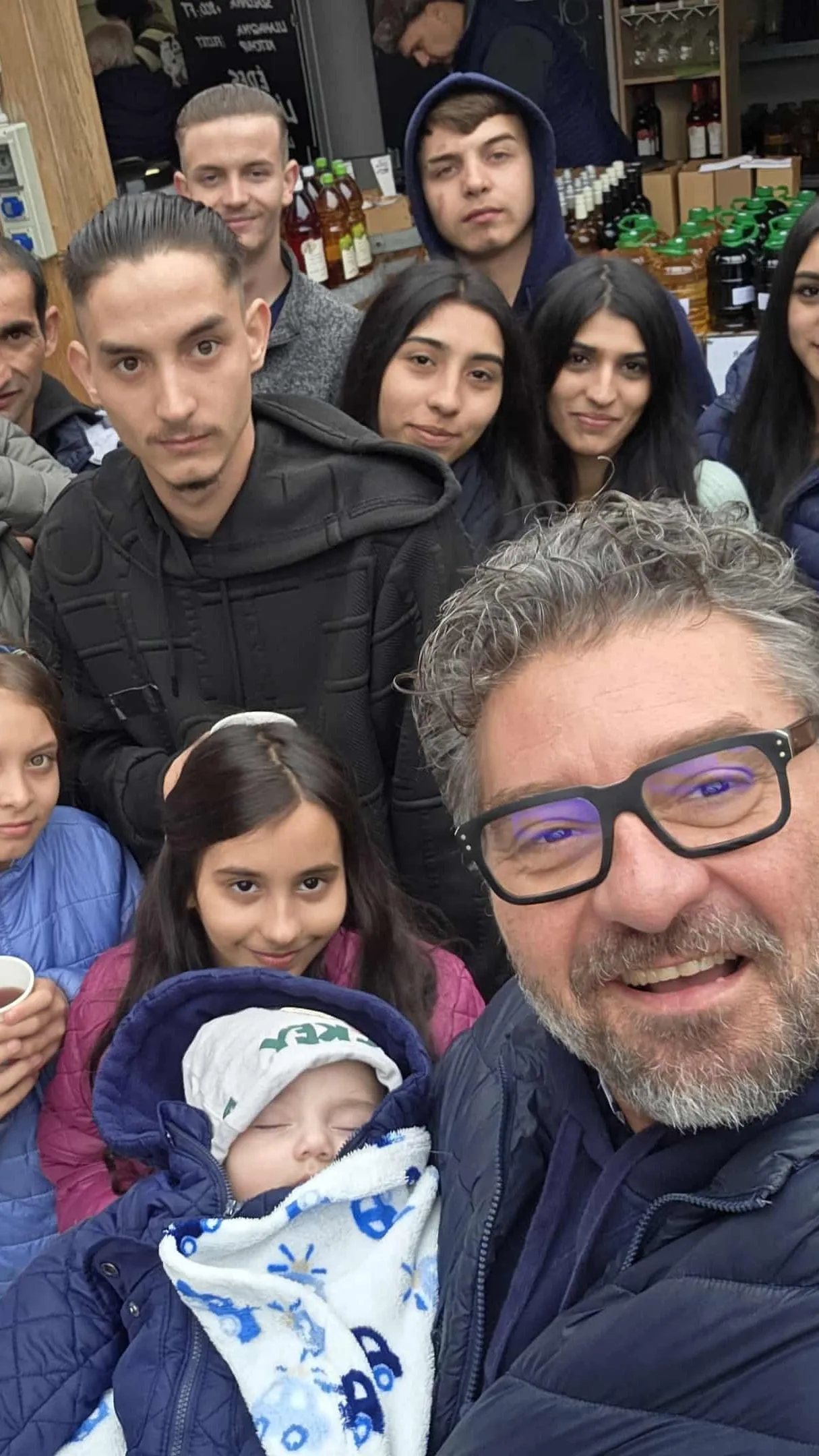 Molnár Viktor először találkozott a bácsalmási árvákkal