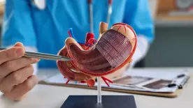 Amikor a gyomor jelzi, hogy baj van: így ismerd fel a gyomorfekélyt