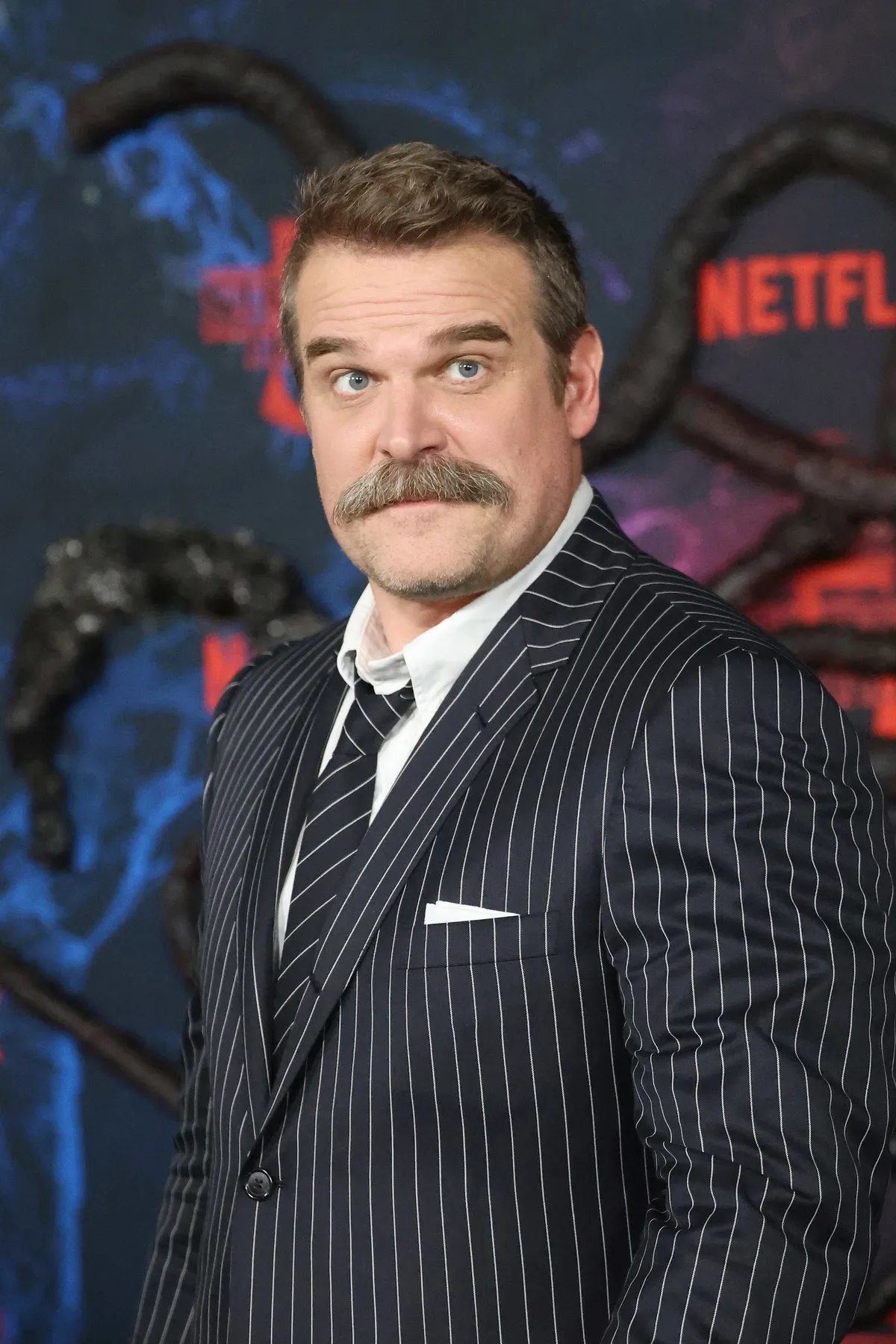 David Harbour a Stranger Things ötödik évadának londoni premierjén.