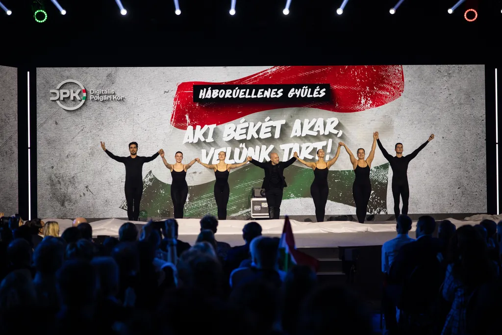 2025.12.06.Háború ellenes gyűlés_Kecskemét
