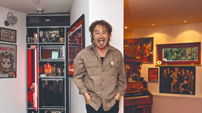 Ezt teszi a születésnapján Szikora Róbert