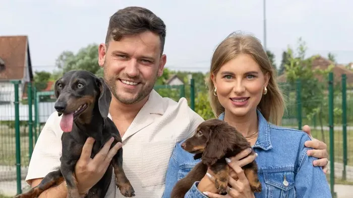 Első karácsonyukra készülnek kisfiúkkal Szabó Ádámék