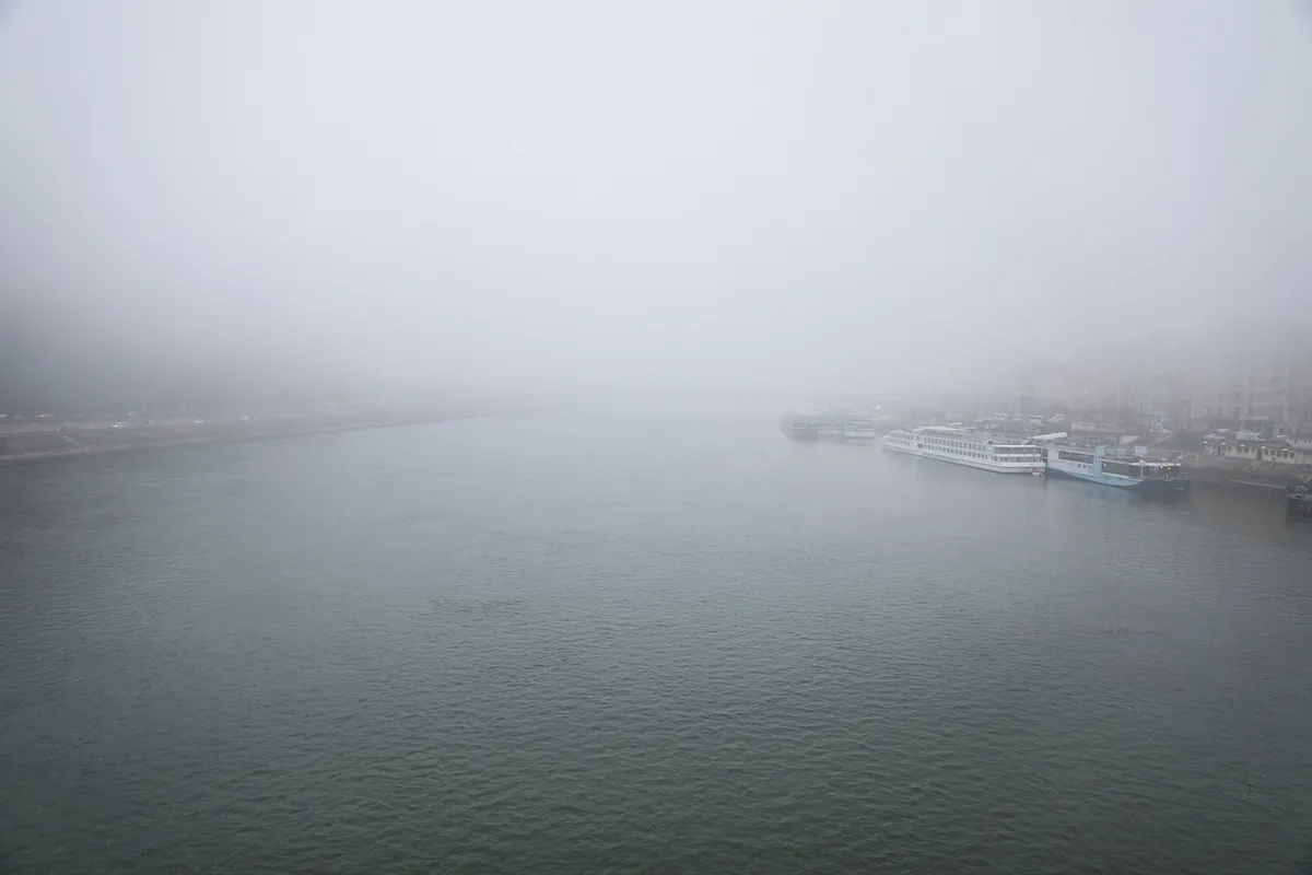 Ködbe burkolózik Budapest.