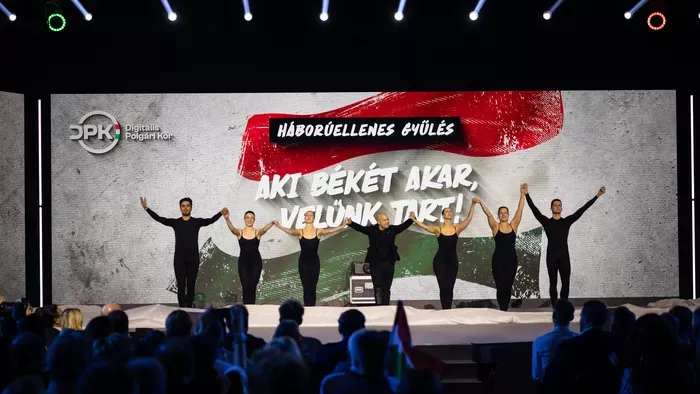 2025.12.06.Háború ellenes gyűlés_Kecskemét
