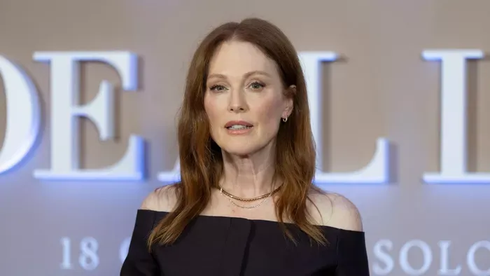Julianne Moore színésznő 65. születésnapját ünnepli