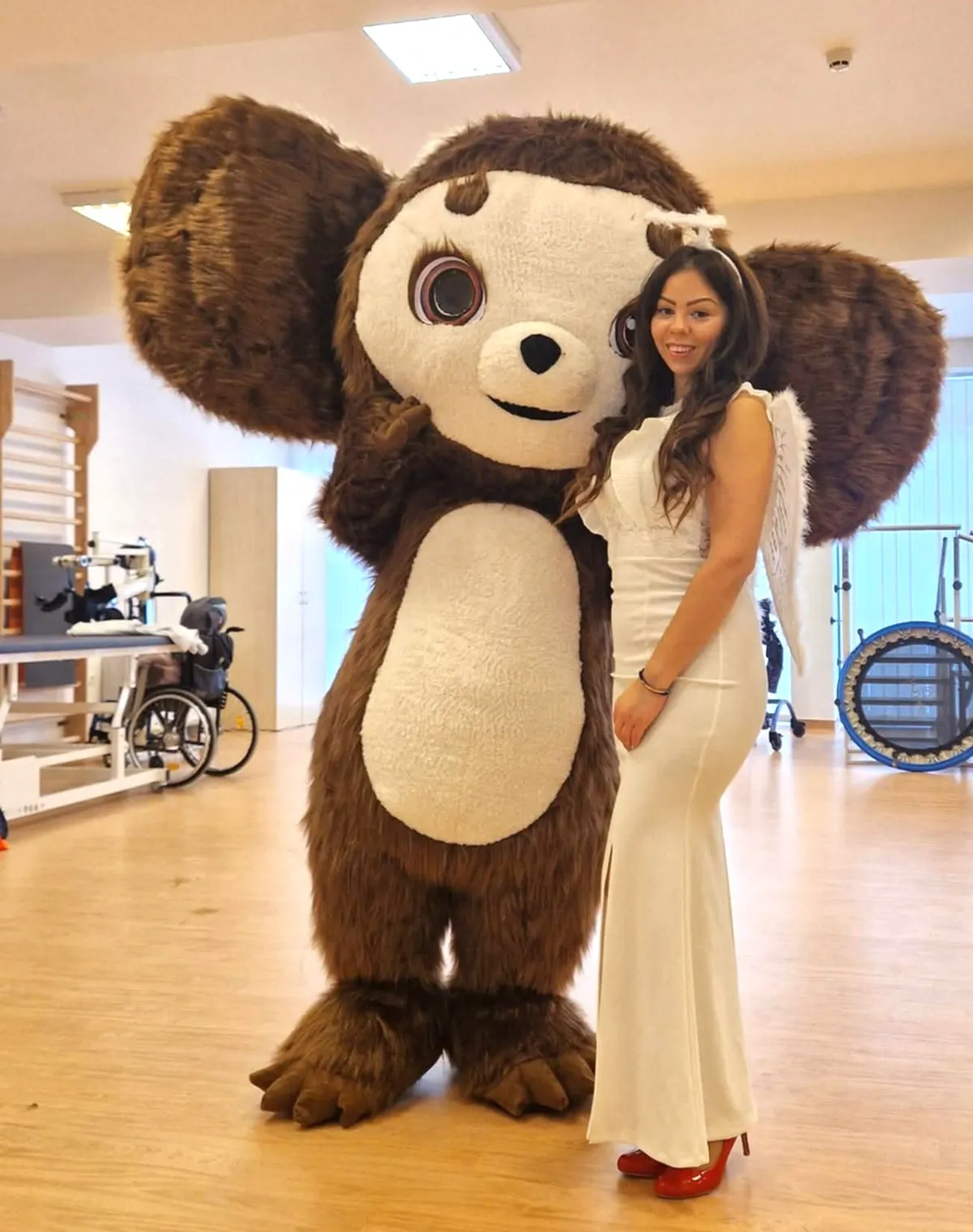 Ildikó próbál segíteni a rászorulóknak.