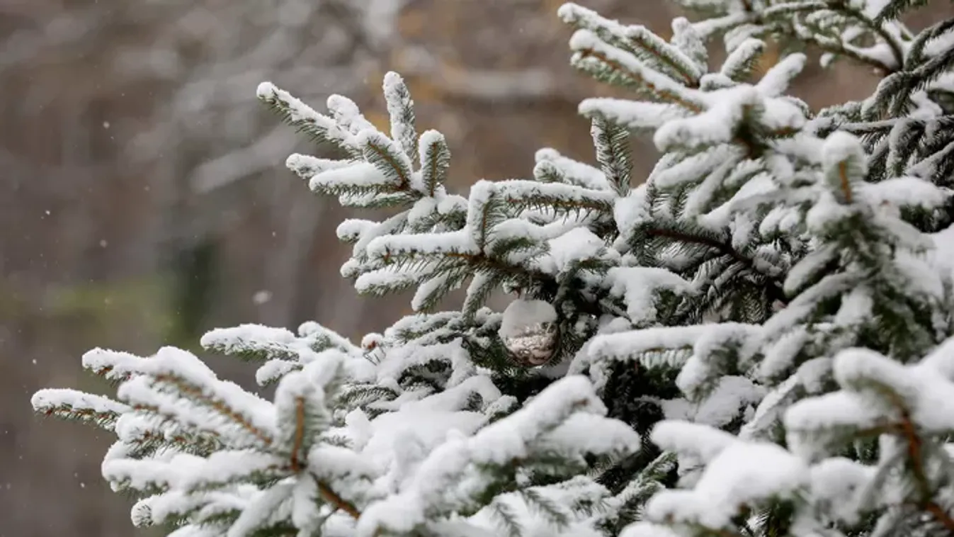 Van esély a fehér karácsonyra: itt eshet a hó