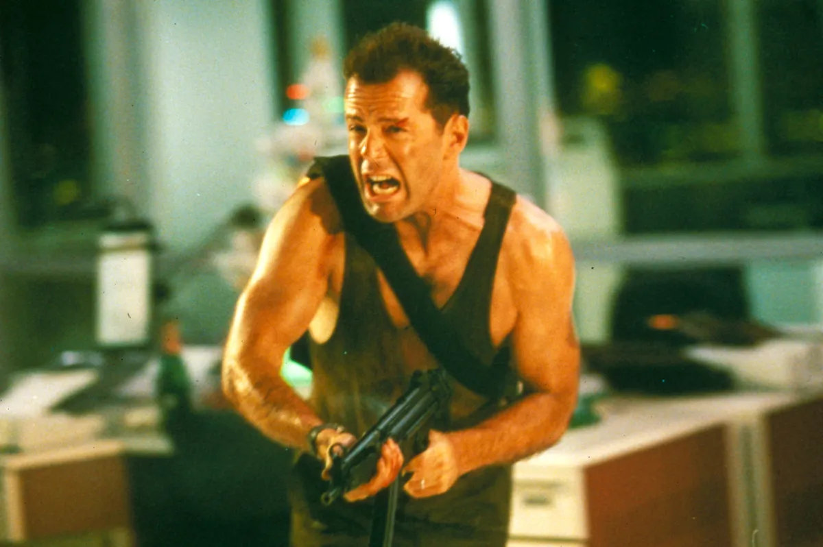 1988 - Die Hard - Movie Set Bruce WIllis 