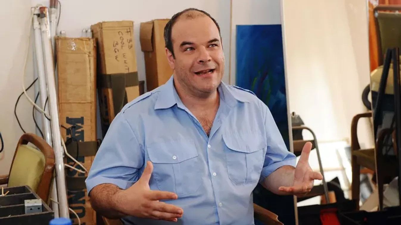 „Megpróbáljuk fölkészíteni őket a való világra” – Megrázó, mit mondott Kálloy Molnár Péter a gyerekeiről