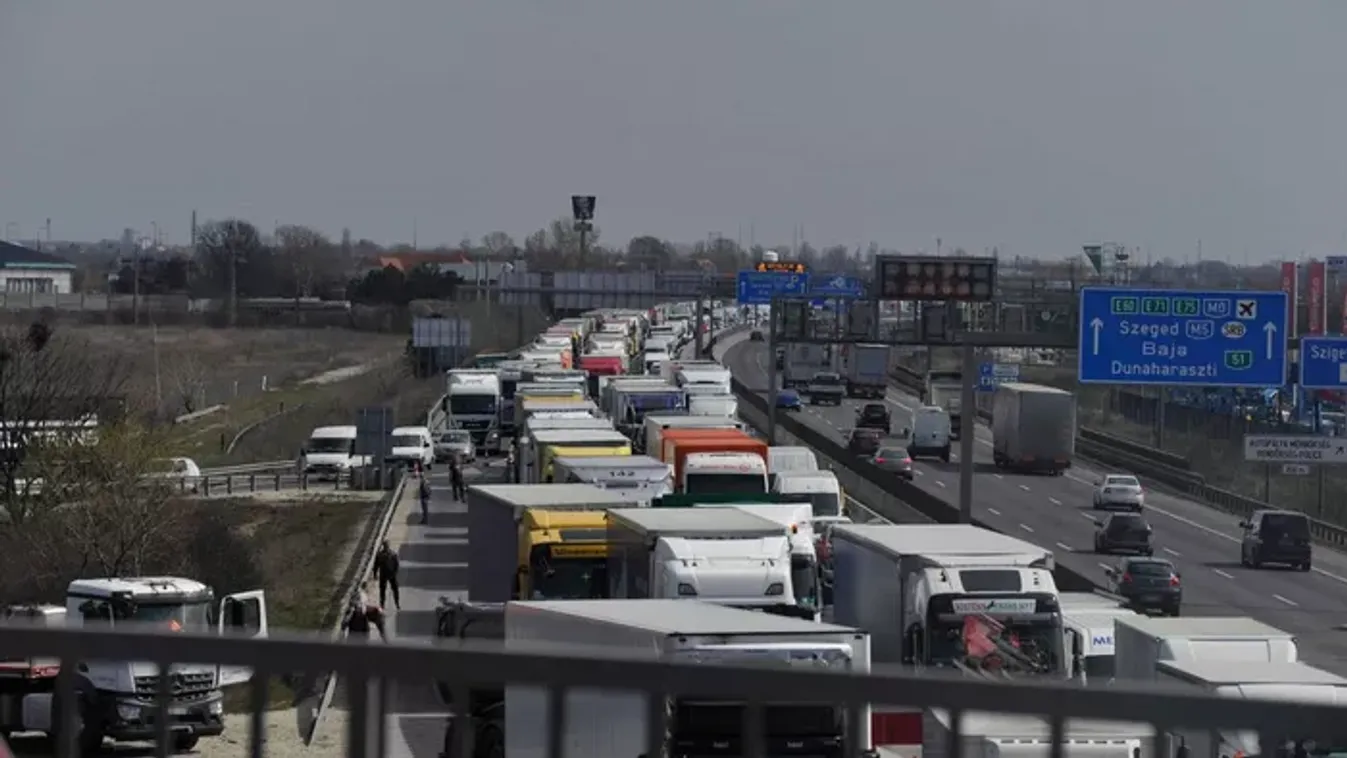 Kamionos tüntetés béníthatja meg a forgalmat hétfőn Budapesten