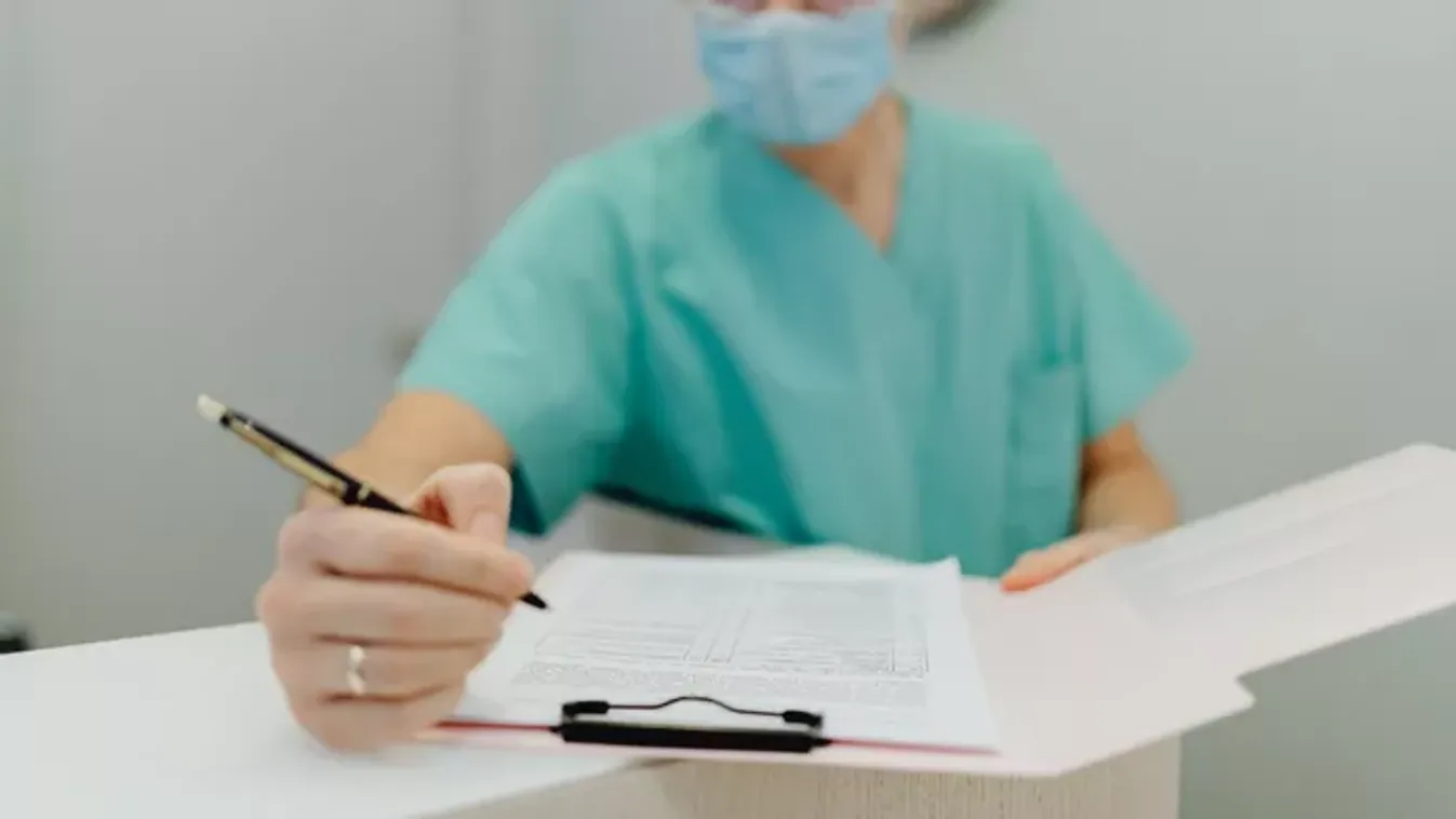 Művi meddővé tétel Magyarországon – tényleg kell hozzá a férj beleegyezése?