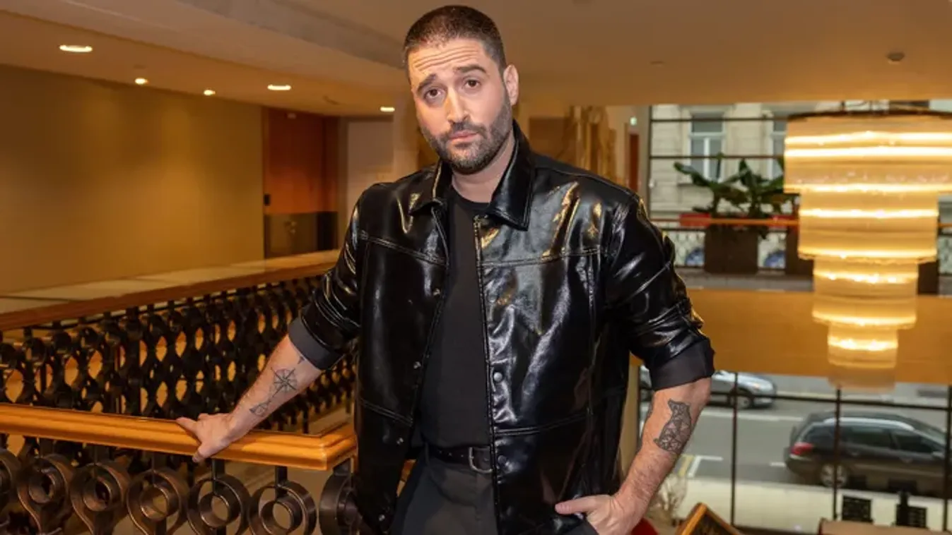 Kiderült: így készülnek a karácsonyra Király Viktorék