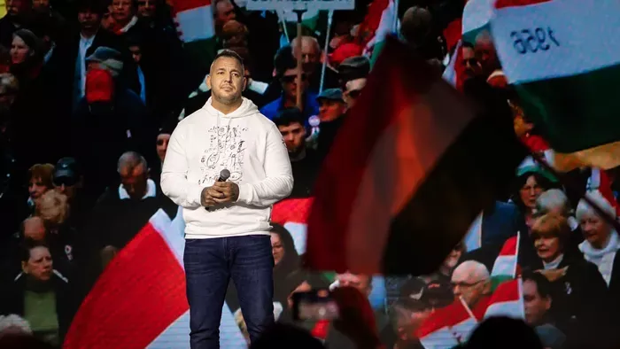 Ismét óriási siker volt Radics Gigi és Curtis produkciója