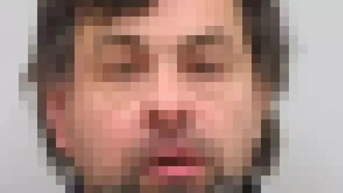 Megerőszakolta, majd meg akarta ölni a 10 éves kislányt: ez történik most a sárisápi rémmel