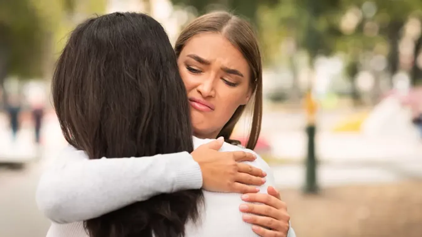 Ez a 3 csillagjegy az első adandó alkalommal hátba szúr