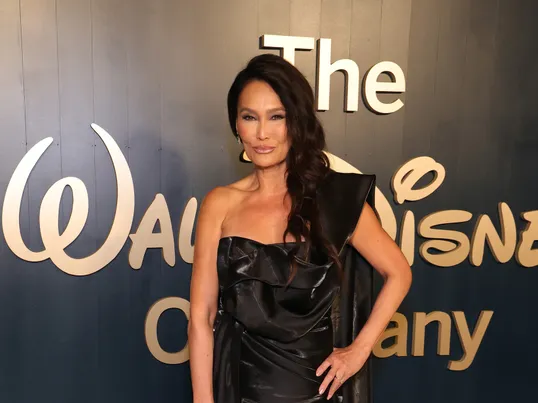 Tia Carrere képe