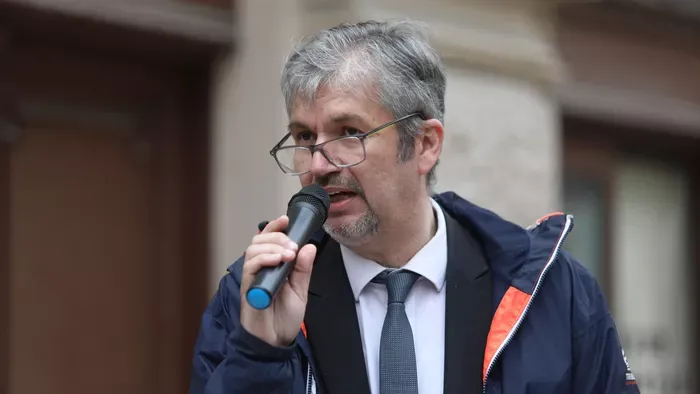 Aggasztó dolog derült ki Hadházy Ákos emberéről