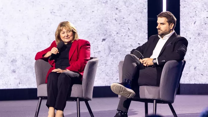 2025.12.06.Háború ellenes gyűlés_Kecskemét
Takácsné Stalter Judit, Fekete Rajmund