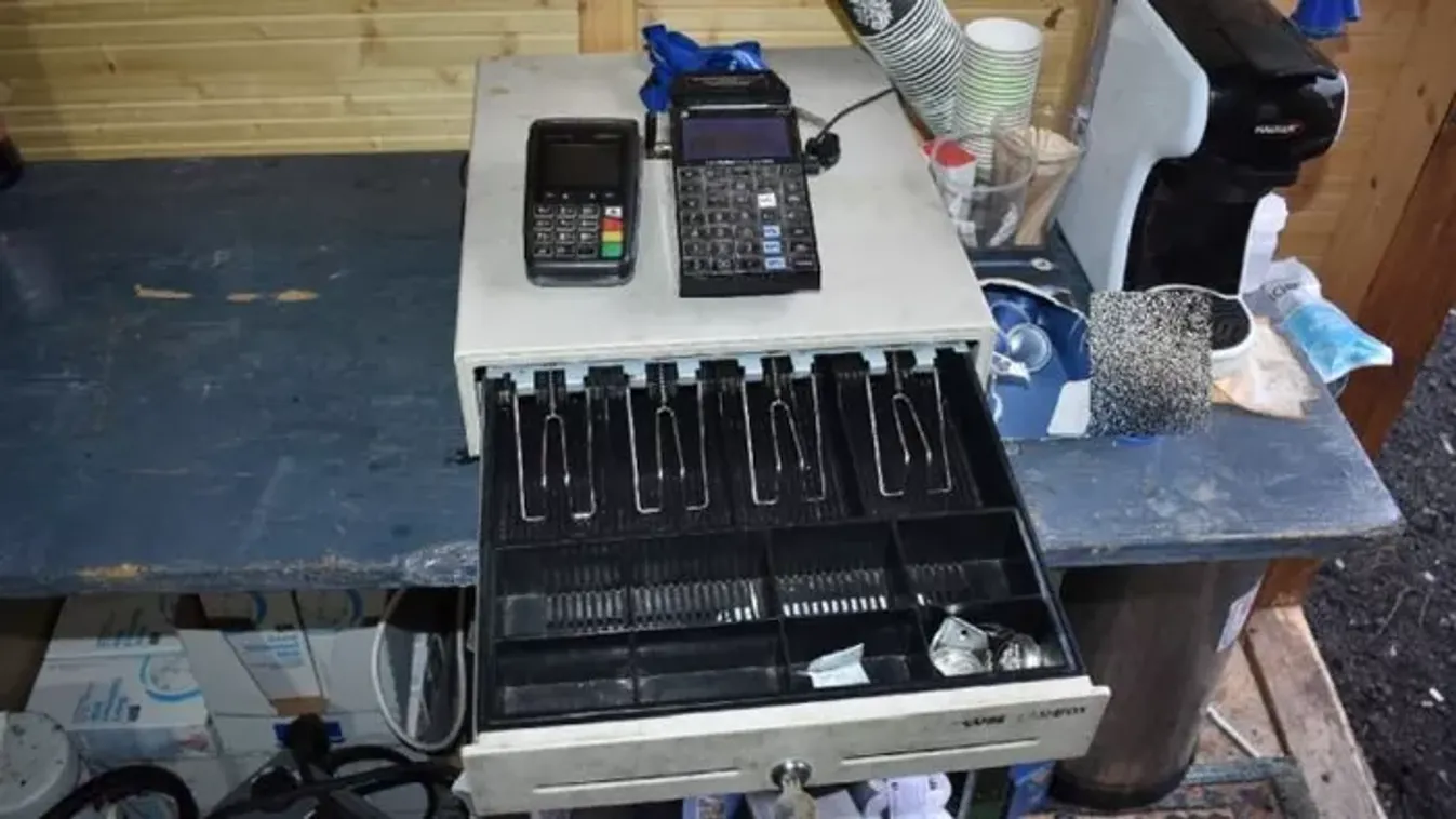 Dráma az ünnepi vásáron: bedrogozott férfi okozott nagy felfordulást