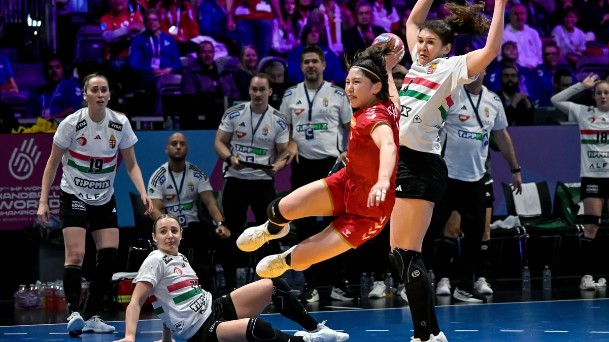 SIMON Petra; TÓVIZI Petra