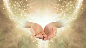 Réz, ezüst, arany – Hogyan hatnak a gyógyító fémek a szervezetre? Ősi fémterápia modern köntösben