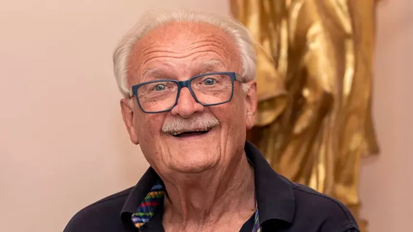 Elhunyt A nagy ho-ho-horgász: fotókon Balázs Péter élete és munkássága