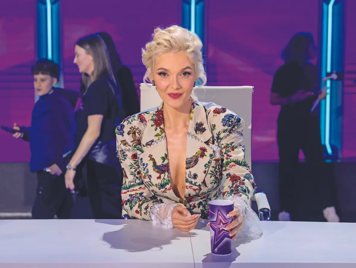 Herceg Erika elképesztő szettjei a Megasztárban