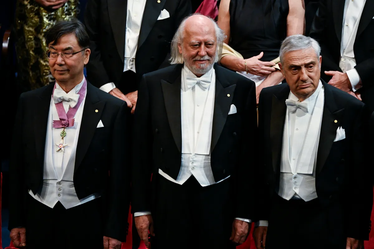 KRASZNAHORKAI László