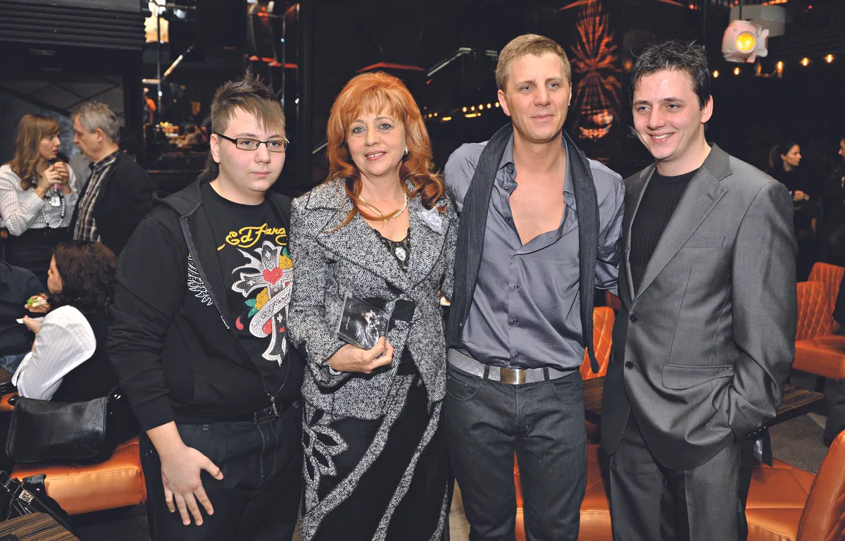 A gyerekek ma már kész felnőttek, édesanyjuk, Edit a tragédia óta új életet kezdett