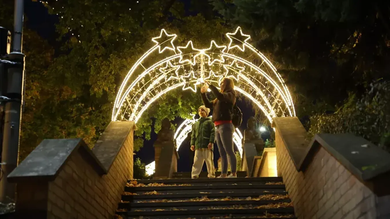 A legjobb program a téli szünetre: fénykiállítás hoz ragyogást a télbe 5 magyar városban