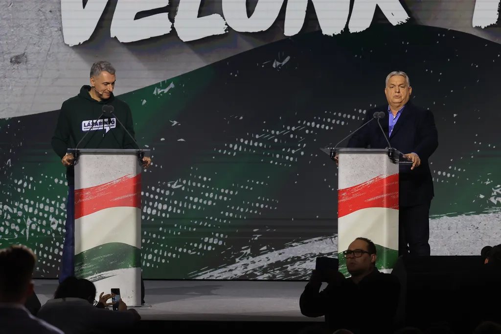 Háborúellenes Gyűlés Szegeden – Orbán Viktor  
 12.20 Szeged 
