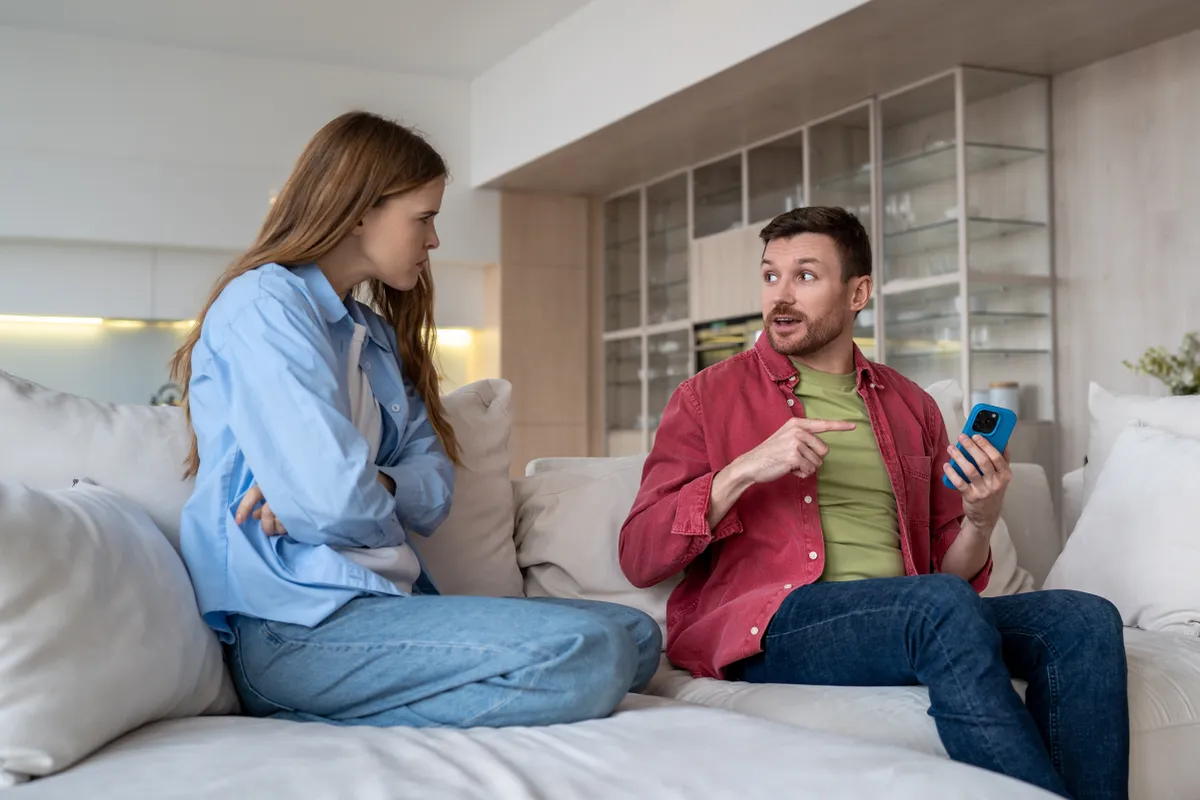 A kisállat figyelő kamera buktatta le a barátját 