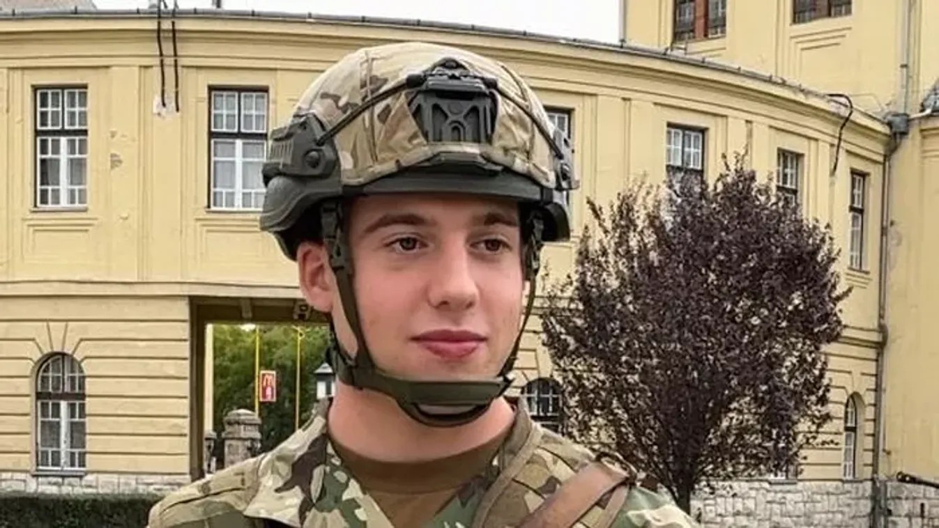 Schóbert Norbert Jr. a Háborúellenes gyűlésen: „Mindenkinek látom a szemében a hazaszeretetet és pozitivitást"