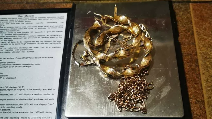 Két kézzel szórta a drogból befolyt pénzt egy szerelmespár