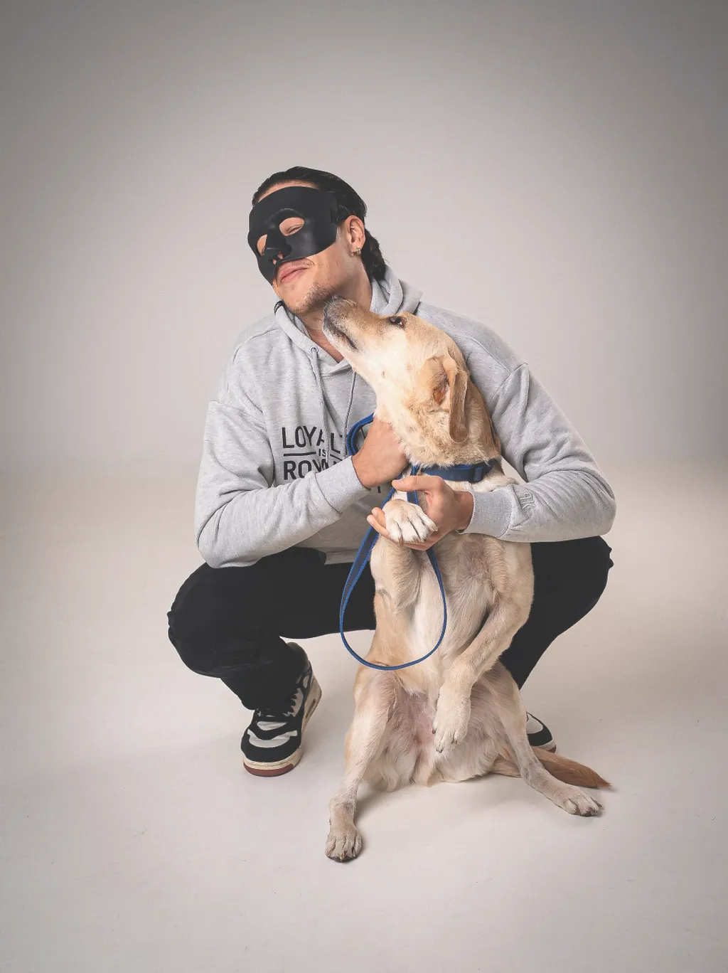 hot! extra: Sztárok a látássérült emberekért képekkel!  BORS
