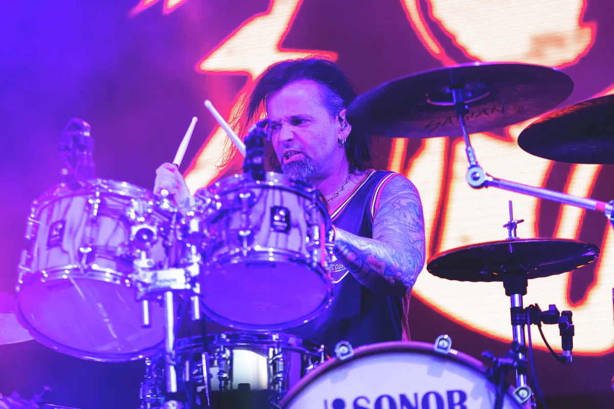 A Kincsvadászok sztárját a legtöbben a Tankcsapda zenekarból ismerik. 