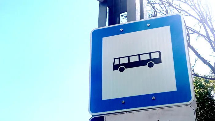 Parkolónak nézte a buszmegállót egy sofőr Budapesten