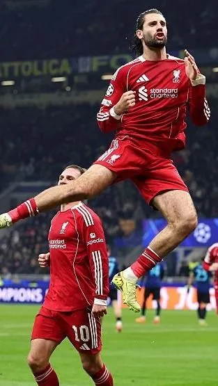 Szoboszlai Dominik elérte a 4 millió követőt