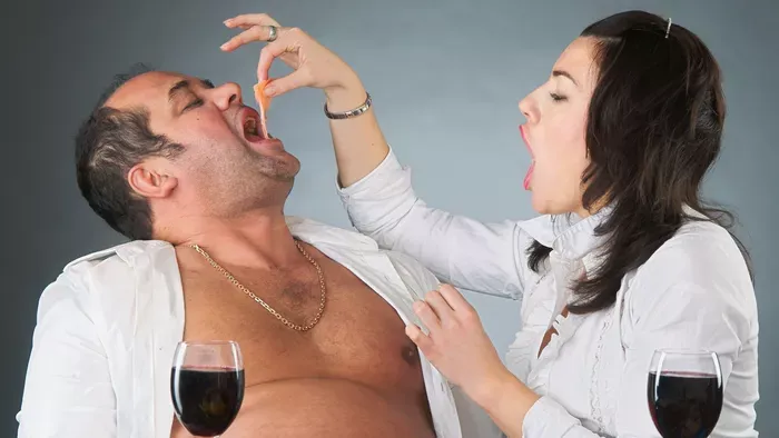 Ezért híznak meg a férfiak házasság után