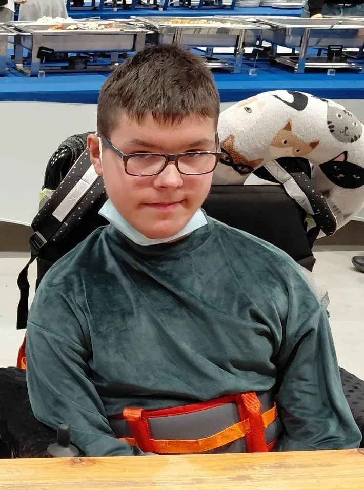 Krisztián DJ lesz a családi buliban