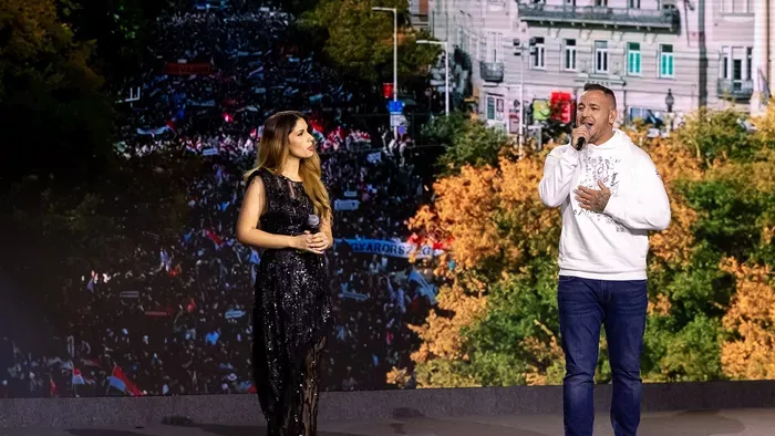 2025.12.06.Háború ellenes gyűlés_Kecskemét
Curtis,Radics gigi