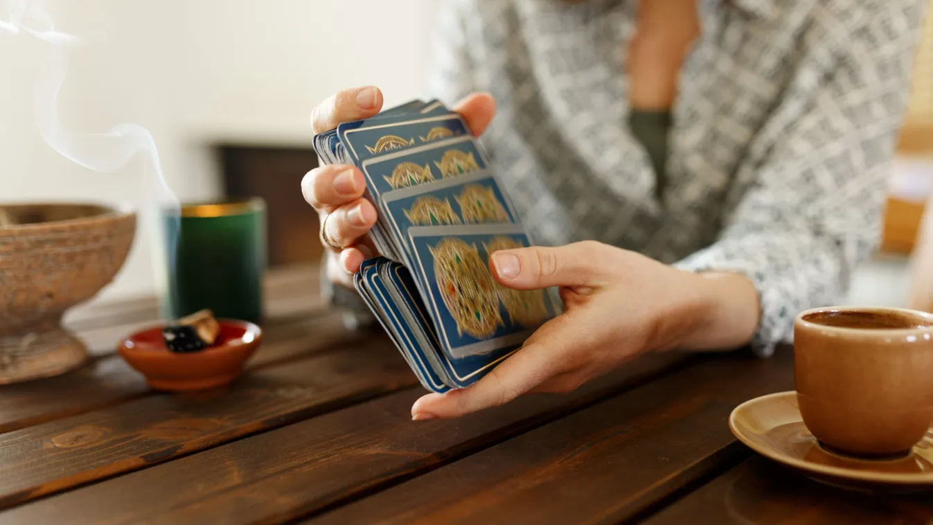 A cigánykártya titkai és hagyománya – Kártyavető suli (4. rész)